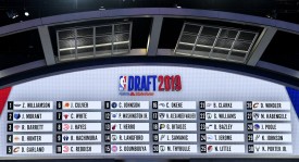 杰森·布朗带伤奋战，凯尔特人教练团队助力球队胜利