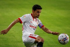 巴塞罗那瞄准凯恩转会，拜仁球员成转会市场焦点